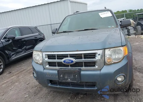 2011 Ford Escape Xlt z USA, uszkodzony, nr VIN 1FMCU9D7XBKC47638